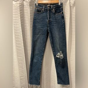 Levi’s Wedgie Straight Jeans